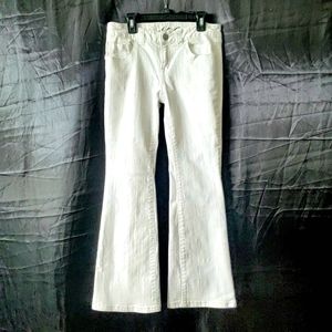 INC WHITE JEANS 2P